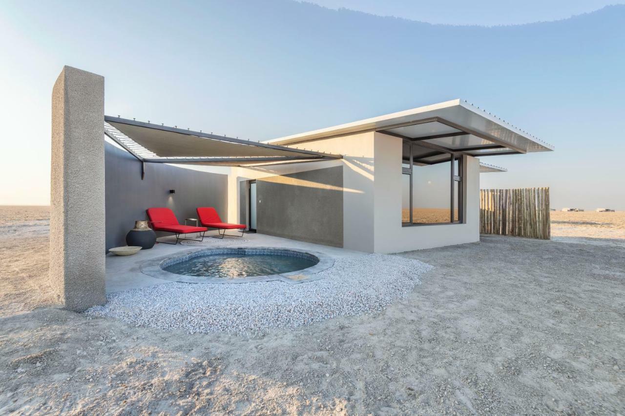 Etosha King Nehale Villa Omuthiya ภายนอก รูปภาพ